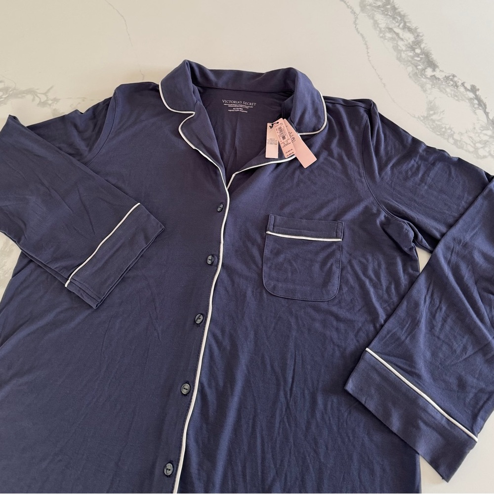 Victoria's Secret Women’s Soft Pajama Shirt Navy Blue PJ Top - Picture 4 of 4